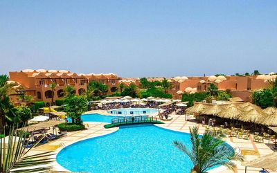 Jaz Makadi Oasis Resort · 4