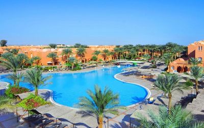 Jaz Makadi Oasis Resort · 2