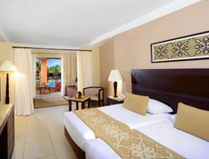 Family Twin Bed Pool View