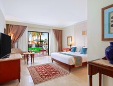 Deluxe Room with Garden View