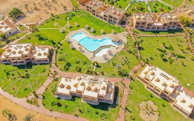 Wadi Lahmy Azur Resort · 4
