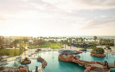 Palm Royale Resorts Soma Bay · 3