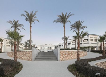 misir/matruh/marsa-matruh/cleopatra-luxury-resort-sidi-henish-north-coast_72b94dd9.jpg