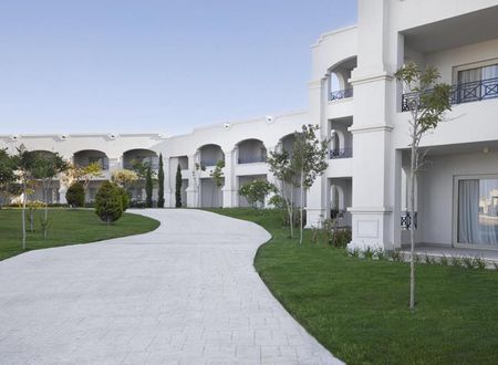 misir/matruh/marsa-matruh/cleopatra-luxury-resort-sidi-henish-north-coast_9c56aca6.jpg