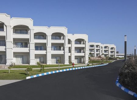 misir/matruh/marsa-matruh/cleopatra-luxury-resort-sidi-henish-north-coast_e47a3828.jpg