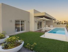 Presidential Villa - Lagoon View