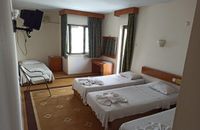 Standard Room - Quadruple