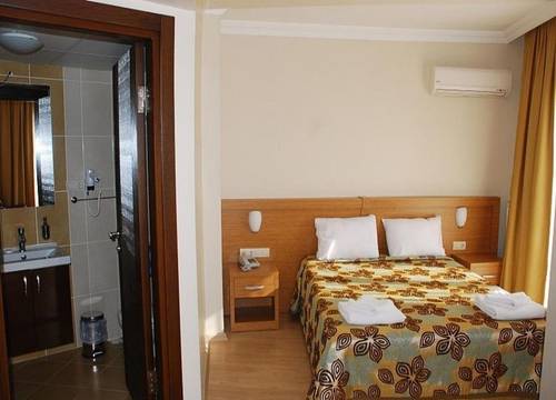 placeimages/turkiye/duzce/akcakoca/turkuaz-beach-otel_kismi-deniz-manzarali-oda-02153006.jpg