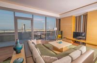 Royal Suite with Sea View High Floor