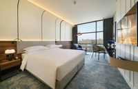 Olaya Street View - King Bed
