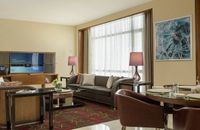 Spacious One Bedroom Suite with Lounge Access