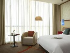 One Bedroom Suite with Lounge Access