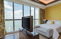 Ambassador Suite - Sea View / City View