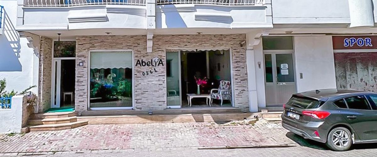 Abelia Hotel