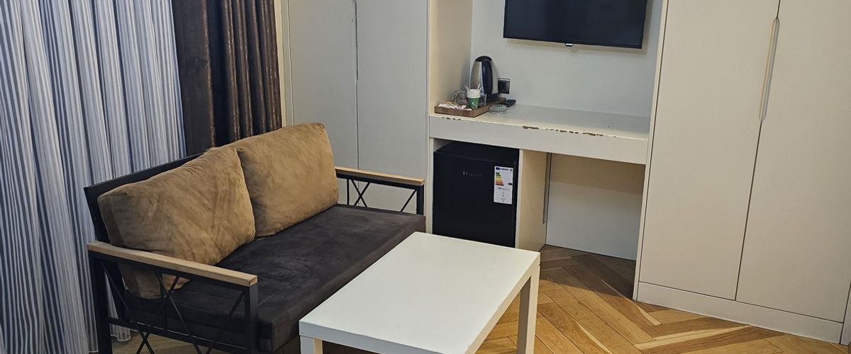 Leader Mansion Hotel & Suite