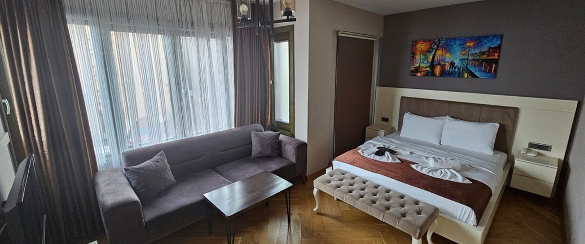 Leader Mansion Hotel & Suite