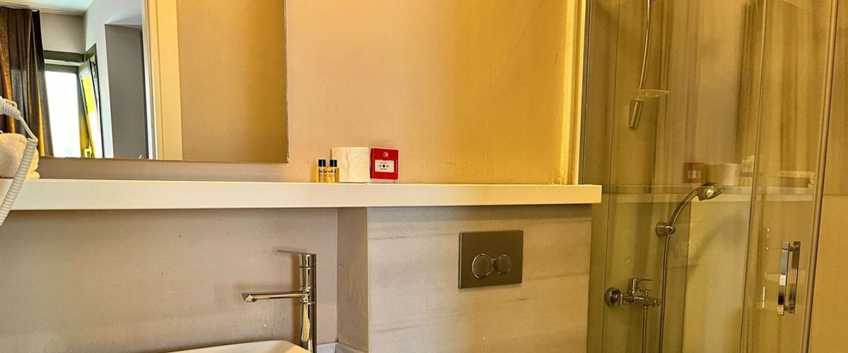 Leader Mansion Hotel & Suite