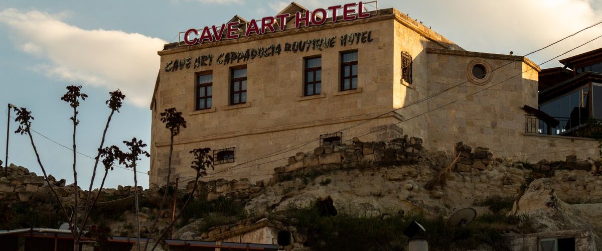 Cave Art Hotel