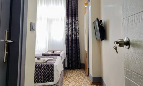 turkey/adana/uyuroomadanaotel2421a98e.jpg