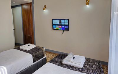 Uyu Room Hotel · 3
