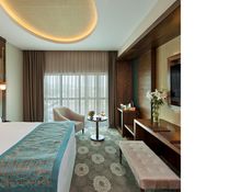 Deluxe Oda Büyük Yataklı Kırmızı Masa
