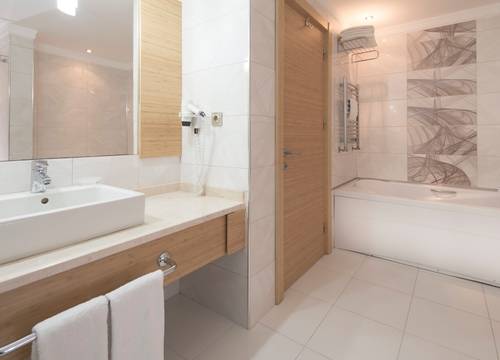 turkey/afyon/korelthermalresortclinicspa511488ef.jpg
