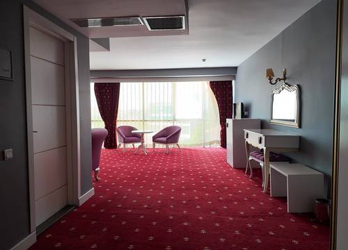 turkey/amasya/grandmerpondotel430e6792.jpg