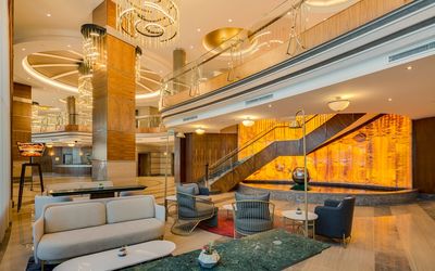 Divan Ankara Otel · 5