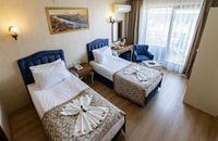 City View Twin Bed Room