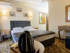 Şehir Manzaralı Balkonsuz Standart Oda - Tek Kişilik