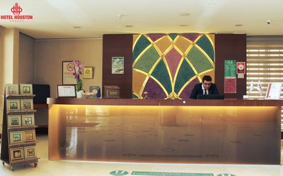 Hotel Houston · 5
