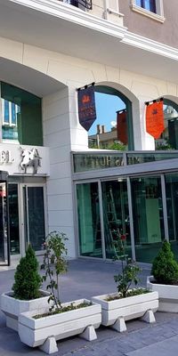 Midas Hotel