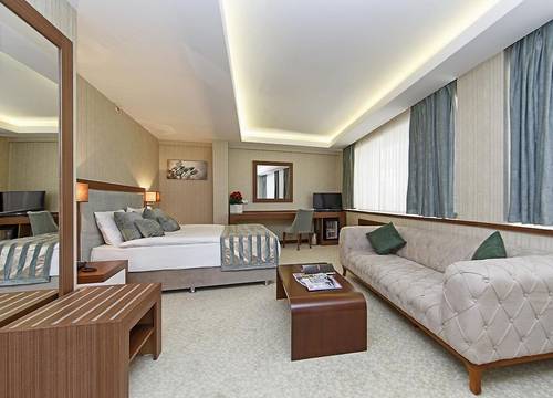 turkey/ankara/cankaya/royalsweethotel931a21ae.jpg