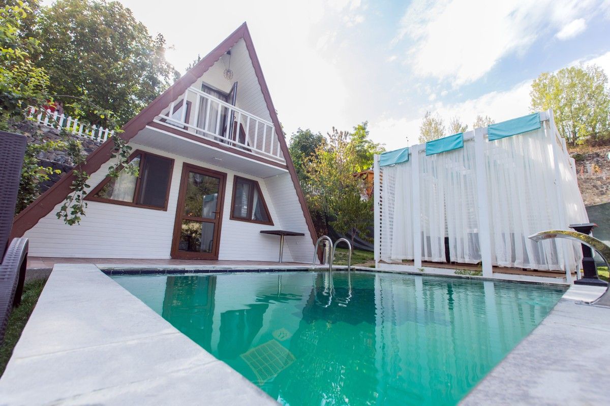 Çelik Resort · Üçgen Bungalov