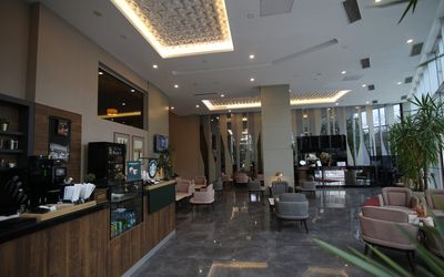 Excellence Inn Hotel · 4