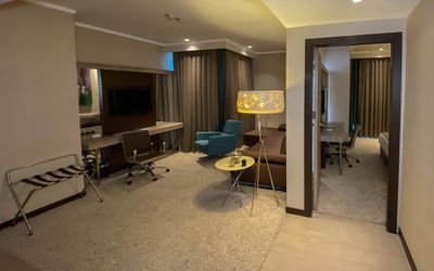 Ostimpark Business Hotel · 4