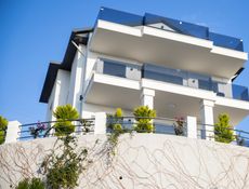 Deluxe Triplex Villa