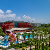 Delphin Deluxe Resort