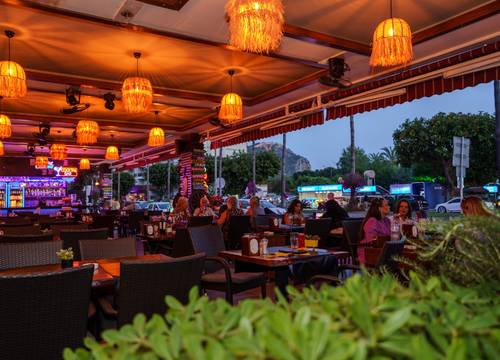 turkey/antalya/alanya/kleopatrabluehawaihotelb30d01dd.jpg