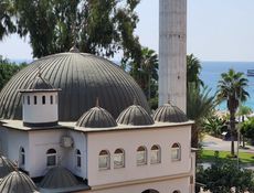 غرفة مطلة على البحر