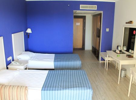 turkey/antalya/alanya/miarosaincekumbeach88aae212.jpg