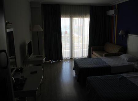 turkey/antalya/alanya/miarosaincekumbeache7575ec2.jpg