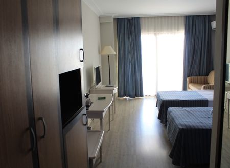 turkey/antalya/alanya/miarosaincekumbeache90937c7.jpg