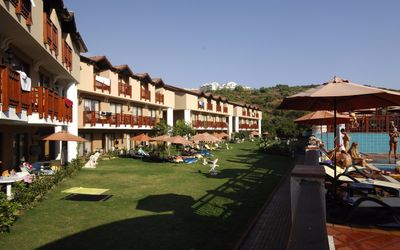 NoxInn Club Hotel · 4