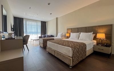 Alice Hotel · 4