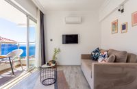 Deniz Manzaralı 2+1 Aile Süiti - 305