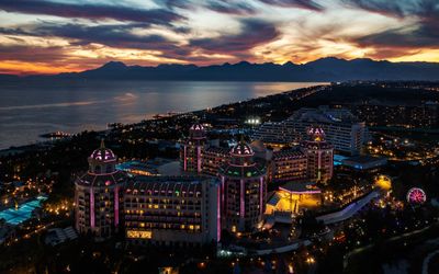 Delphin Be Grand Resort · 4