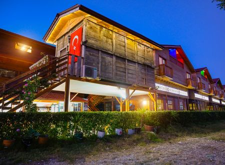 turkey/antalya/demre/dufabungalovapartrestaurant7eb1781e.jpg