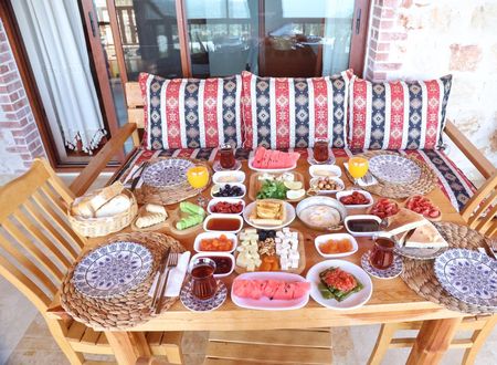 turkey/antalya/demre/istladatasevapart1235b392.jpg