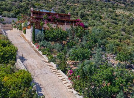 turkey/antalya/demre/istladatasevapart4a61a5a9.jpg